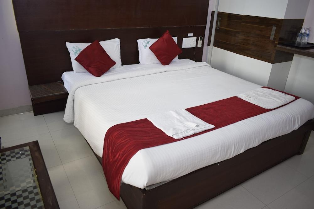 Hotel Sumith Palace Puducherry Zewnętrze zdjęcie